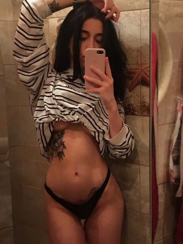Юна